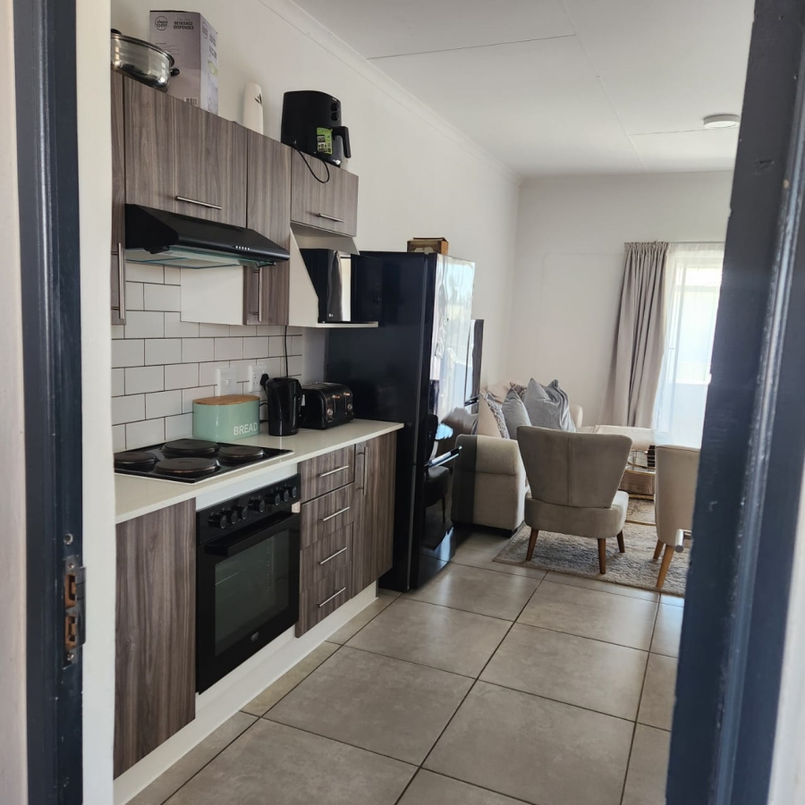 To Let 2 Bedroom Property for Rent in Grimbeeck Park North West